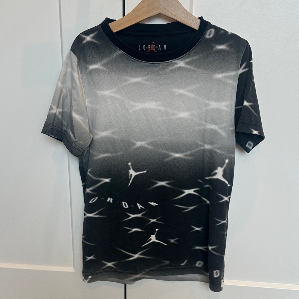 Kids Jordan Black and White Graphic Tee